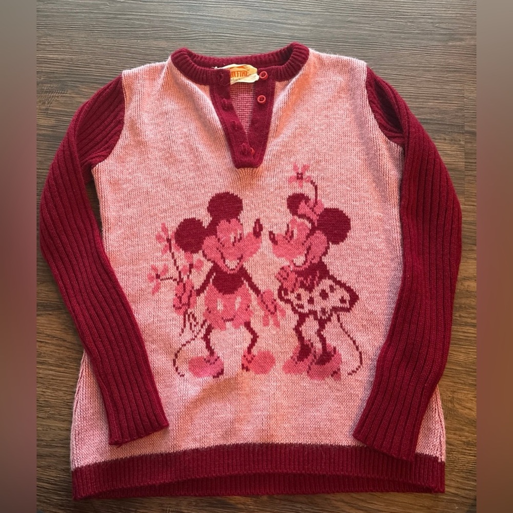Vintage 1960’s Mickey Mouse Walt Disney productions sweater